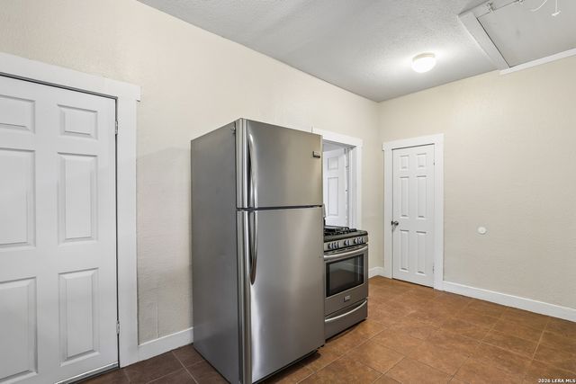 2310 N SABINAS ST, San Antonio, TX 78201