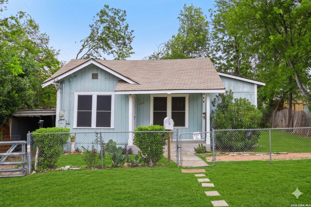 2310 N SABINAS ST, San Antonio, TX 78201