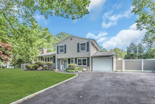 20 Danton Street, Melville, NY 11747
