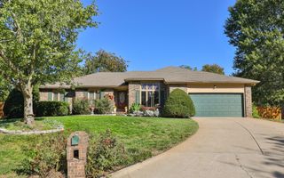 669 East Grayrock Place, Springfield, MO 65810