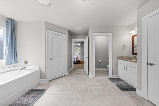 7283 Gordon Evans Road, Navarre, FL 32566