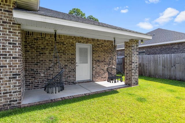 7283 Gordon Evans Road, Navarre, FL 32566