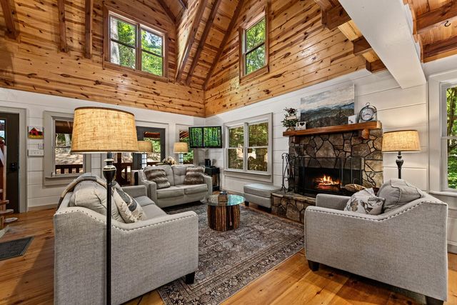 37 Misty Mountain Overlook, Morganton, GA 30560
