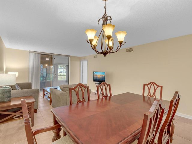 9301 Sunrise Lakes Boulevard, Sunrise, FL 33322