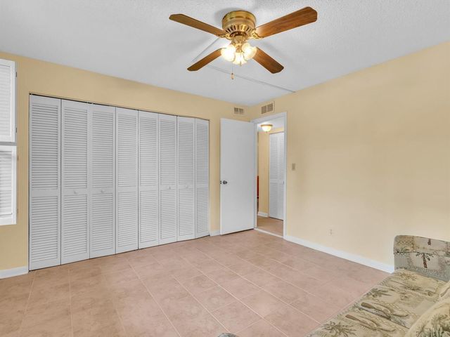 9301 Sunrise Lakes Boulevard, Sunrise, FL 33322