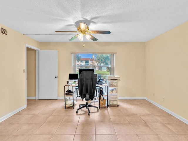 9301 Sunrise Lakes Boulevard, Sunrise, FL 33322