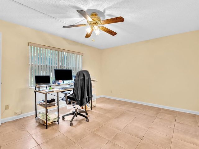 9301 Sunrise Lakes Boulevard, Sunrise, FL 33322