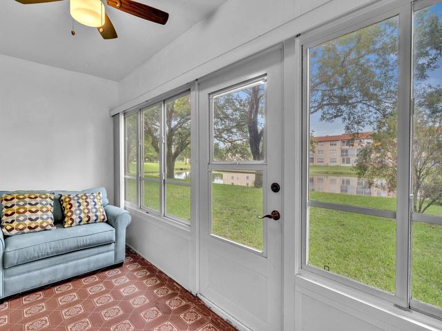 9301 Sunrise Lakes Boulevard, Sunrise, FL 33322
