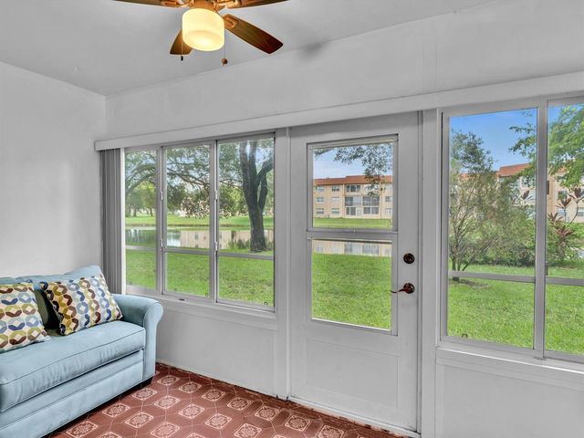 9301 Sunrise Lakes Boulevard, Sunrise, FL 33322