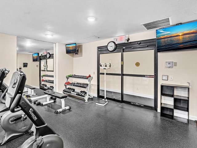 9301 Sunrise Lakes Boulevard, Sunrise, FL 33322