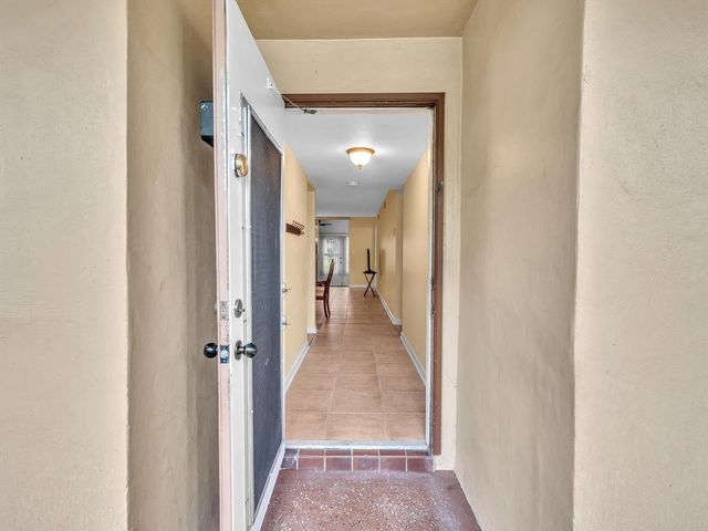 9301 Sunrise Lakes Boulevard, Sunrise, FL 33322