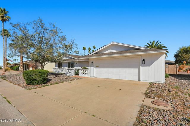 10917 W TROPICANA Circle, Sun City, AZ 85351