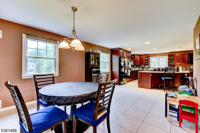 25 Fern Ter, Wayne Twp., NJ 07470