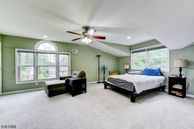 25 Fern Ter, Wayne Twp., NJ 07470