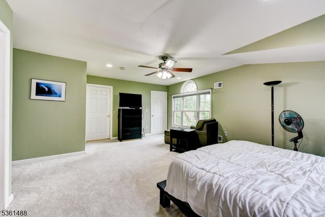 25 Fern Ter, Wayne Twp., NJ 07470