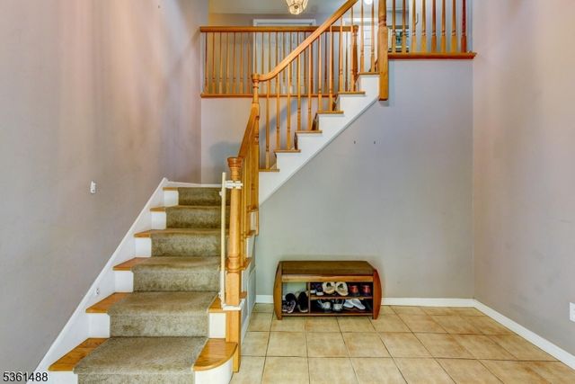 25 Fern Ter, Wayne Twp., NJ 07470