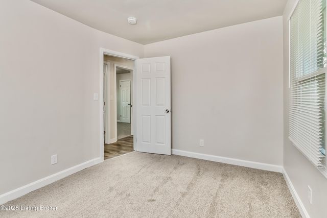 5401 Johnsontown Rd, Louisville, KY 40272