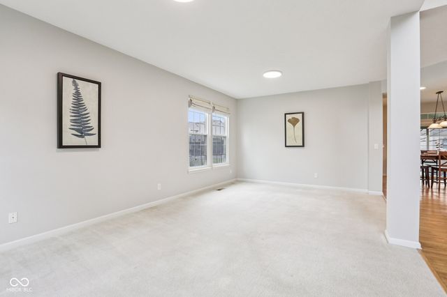 9195 N Coral Reef Road, Mccordsville, IN 46055