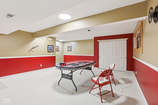 9195 N Coral Reef Road, Mccordsville, IN 46055