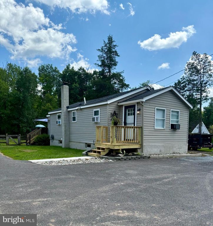 1312 BRIDGETON HILL RD, Upper Black Eddy, PA 18972