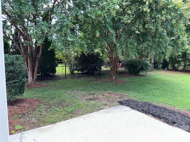 5867 Crimson Oak Court, Harrisburg, NC 28075
