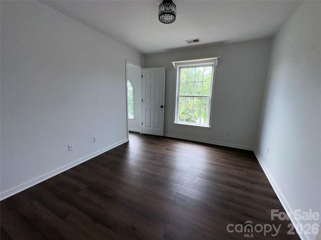 5867 Crimson Oak Court, Harrisburg, NC 28075