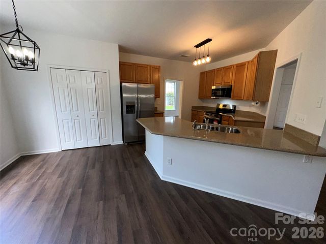 5867 Crimson Oak Court, Harrisburg, NC 28075