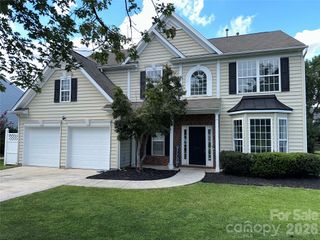5867 Crimson Oak Court, Harrisburg, NC 28075