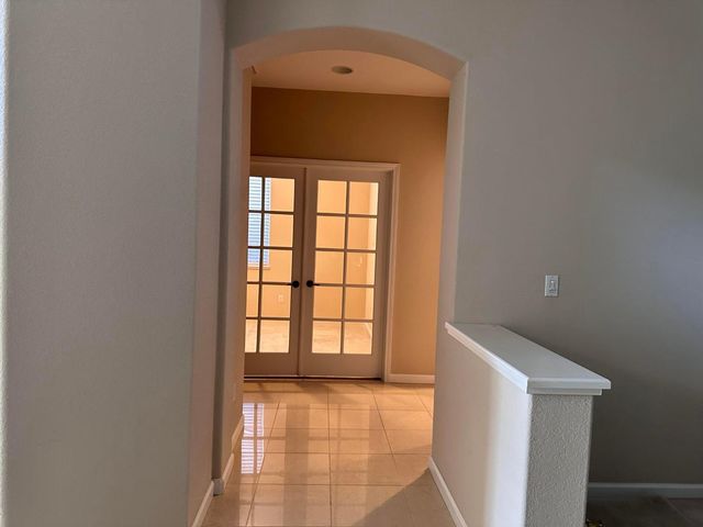 10658 Willow Glen Circle, Stockton, CA 95209