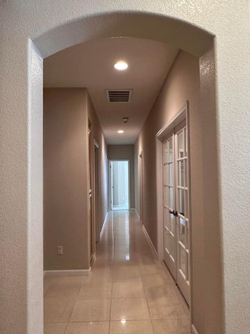 10658 Willow Glen Circle, Stockton, CA 95209