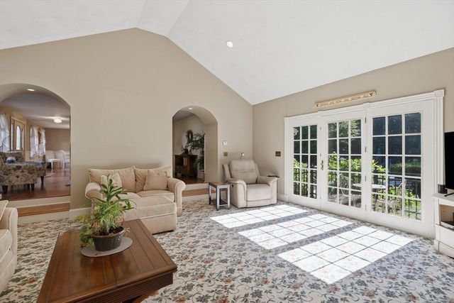 39 Westcott Road, Hopedale, MA 01747