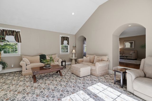 39 Westcott Road, Hopedale, MA 01747