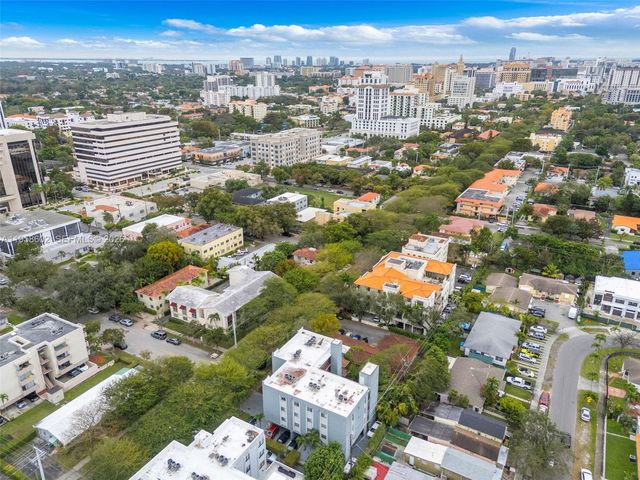 820 Salzedo St 403, Coral Gables, FL 33134