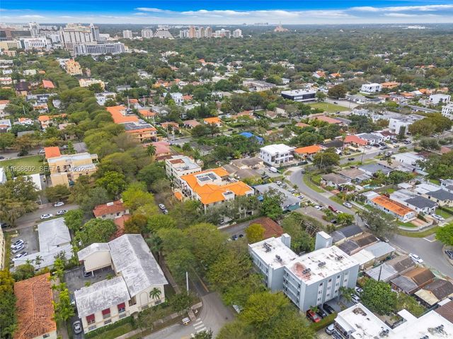 820 Salzedo St 403, Coral Gables, FL 33134