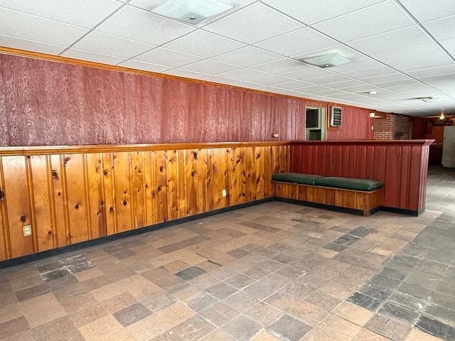 461 Sheridan St, Chicopee, MA 01020