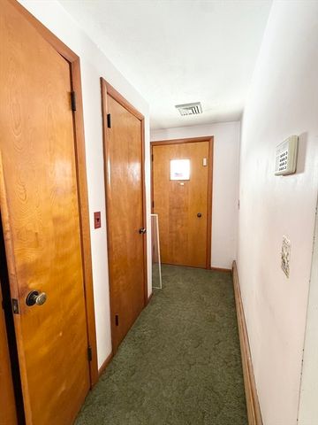 461 Sheridan St, Chicopee, MA 01020