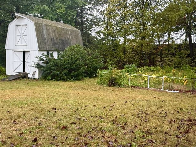 461 Sheridan St, Chicopee, MA 01020