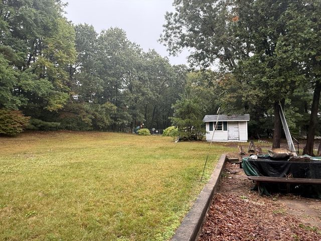 461 Sheridan St, Chicopee, MA 01020