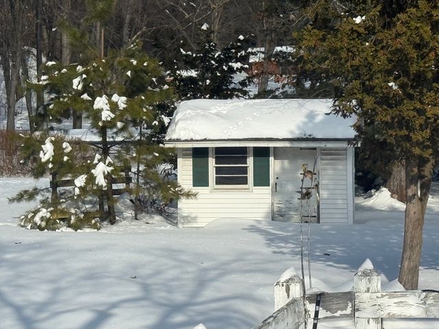 461 Sheridan St, Chicopee, MA 01020