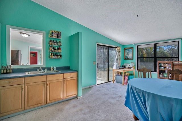 425 SCOOTER POINT, Geneva, FL 32732