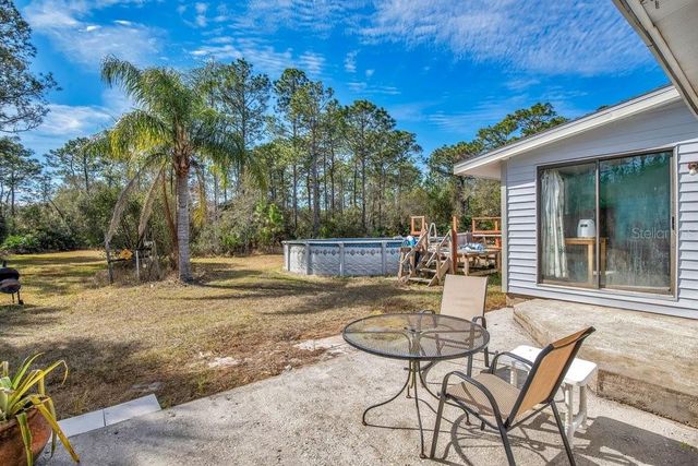 425 SCOOTER POINT, Geneva, FL 32732