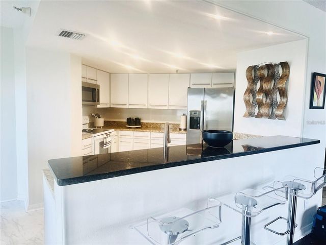 5950 PELICAN BAY PLAZA S 505, Gulfport, FL 33707