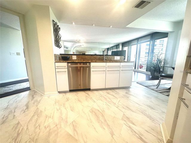 5950 PELICAN BAY PLAZA S 505, Gulfport, FL 33707