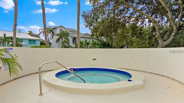 5950 PELICAN BAY PLAZA S 505, Gulfport, FL 33707