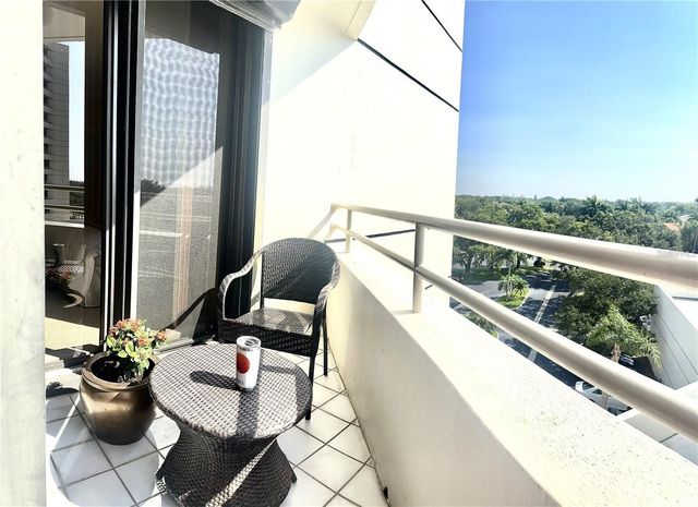5950 PELICAN BAY PLAZA S 505, Gulfport, FL 33707