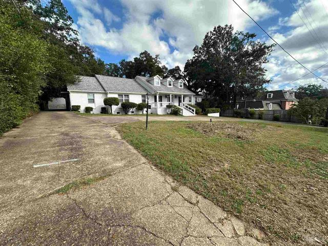 1280 Stow Ave, Pensacola, FL 32503