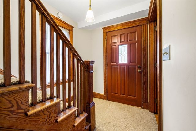 76 Elm St, Medford, MA 02155