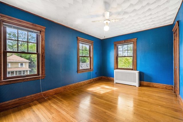 76 Elm St, Medford, MA 02155