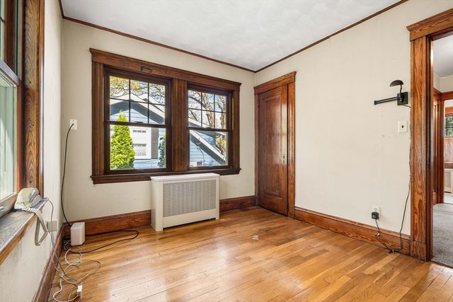 76 Elm St, Medford, MA 02155