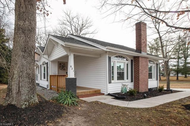 821 Fisher Ferry Street, Thomasville, NC 27360